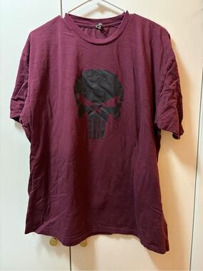 Men's Maroon Graphic Punisher Skull Tee